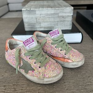 Toddler Glitter Golden Goose
